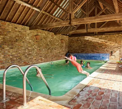 Moor Farm photo 3